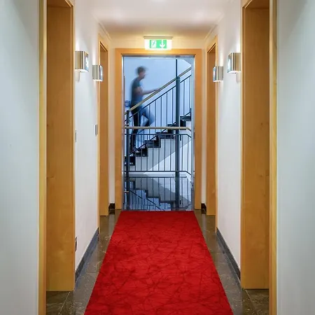 Spitzberg Garni Hotel Passau