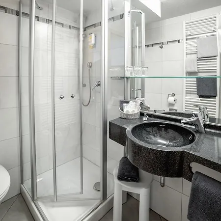 Spitzberg Garni Hotel 3*