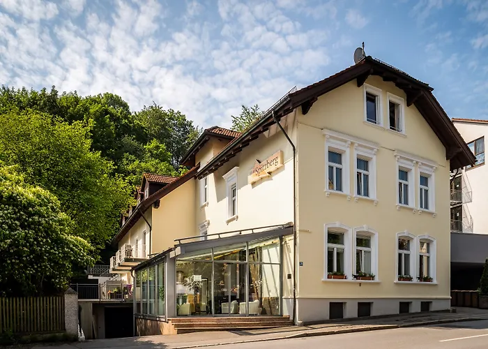 Spitzberg Garni 3* Passau