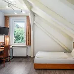 Hotel Spitzberg Garni 3*
