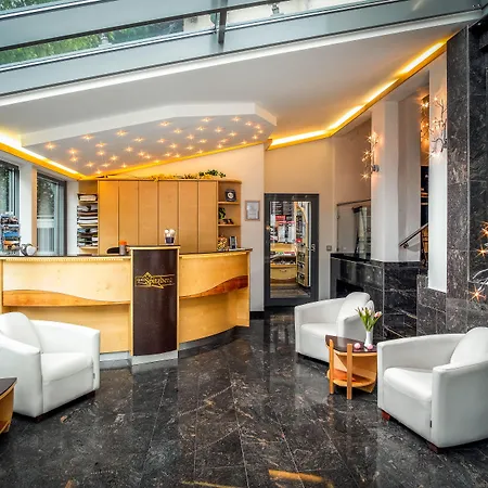 斯彼兹伯格加尼酒店 酒店 3*