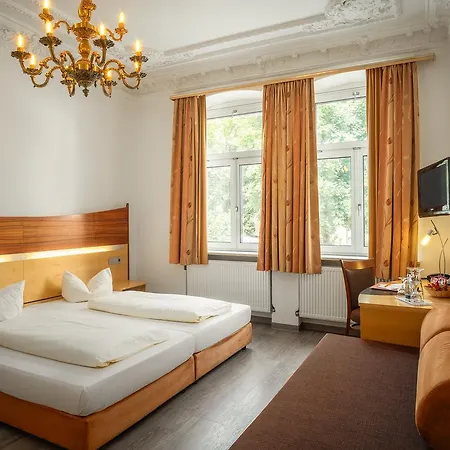 Hotel Spitzberg Garni Passau