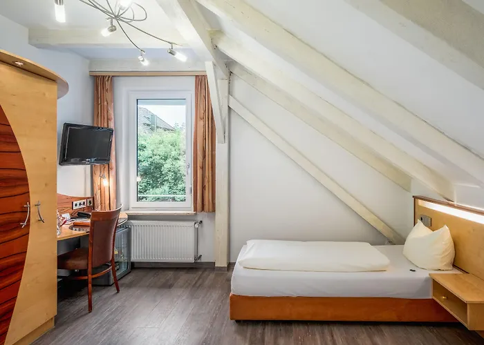 Hotel Spitzberg Garni 3*