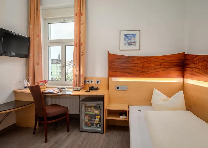 Spitzberg Garni 3* Passau